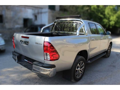 Защита стекла в кузов из нержавеющей стали для Toyota Hilux VIII Рестайлинг 2020 – н.в.